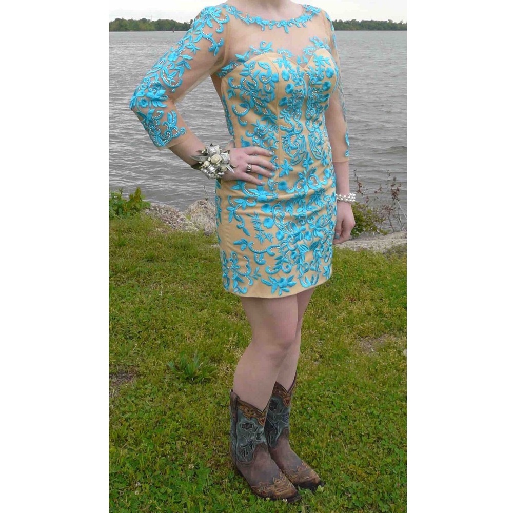 Prom/homecoming/formal dress